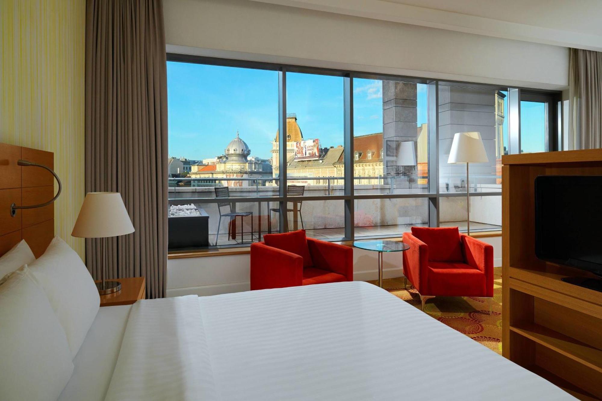 Courtyard By Marriott Budapest City Center Extérieur photo