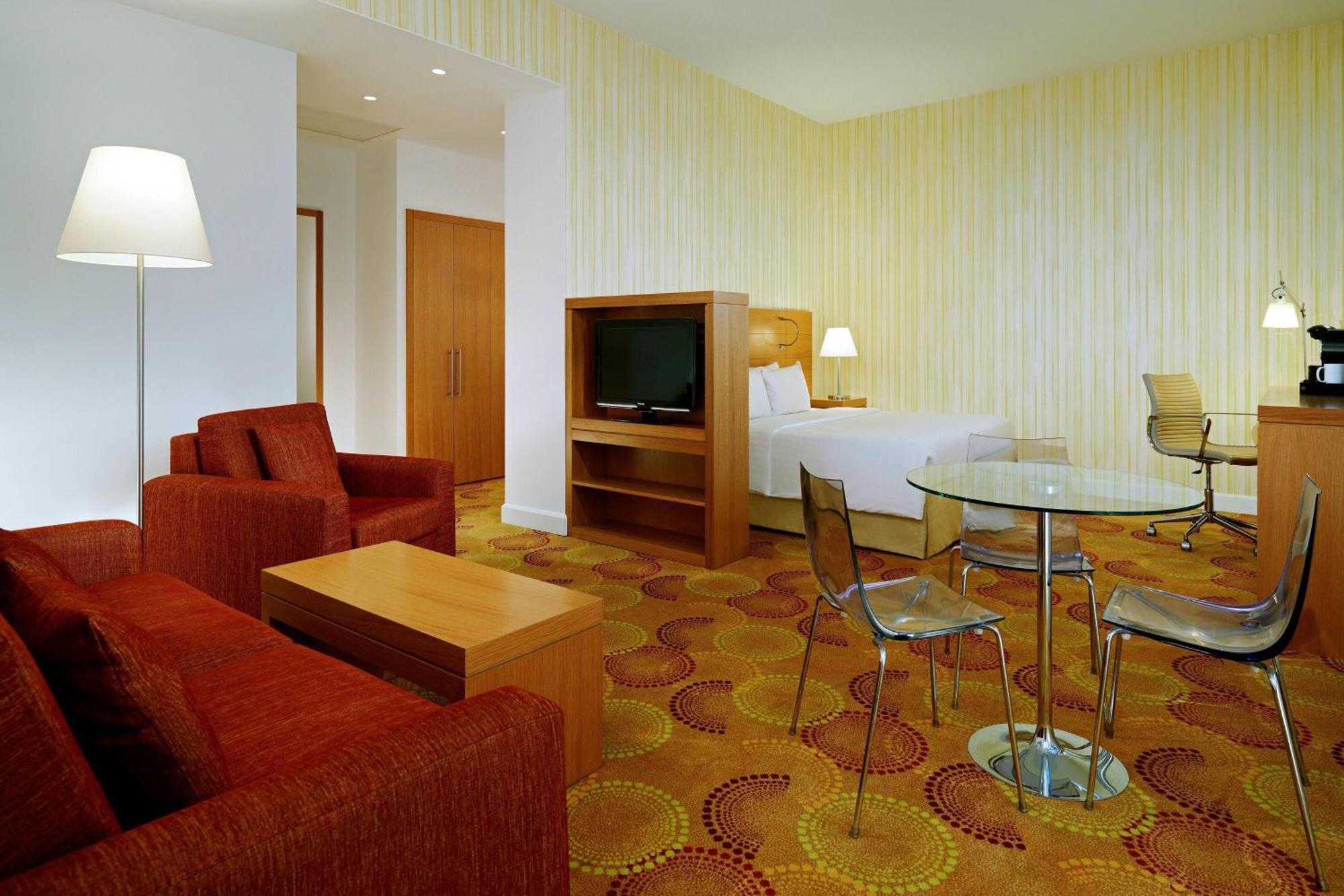 Courtyard By Marriott Budapest City Center Extérieur photo