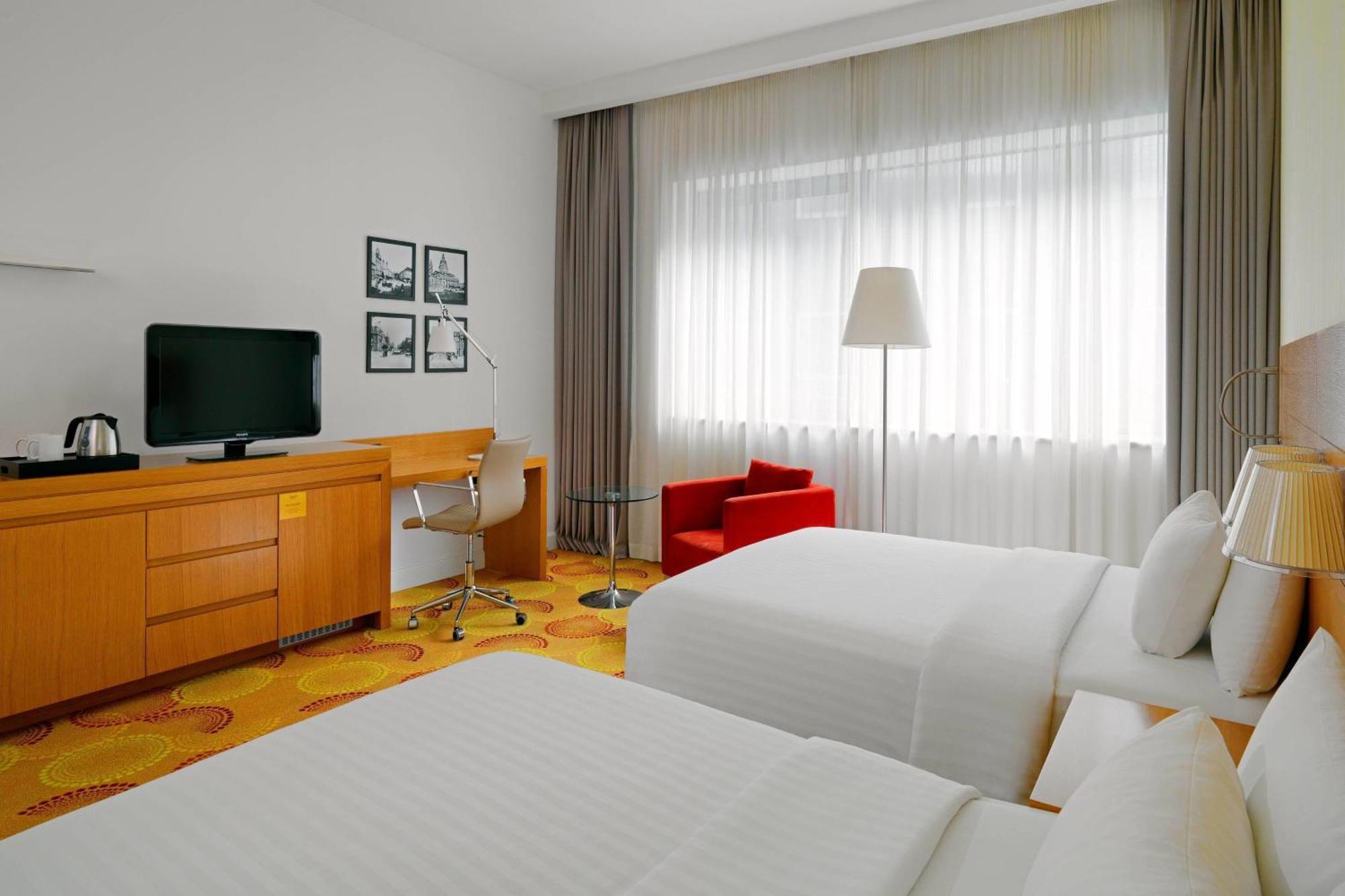 Courtyard By Marriott Budapest City Center Extérieur photo