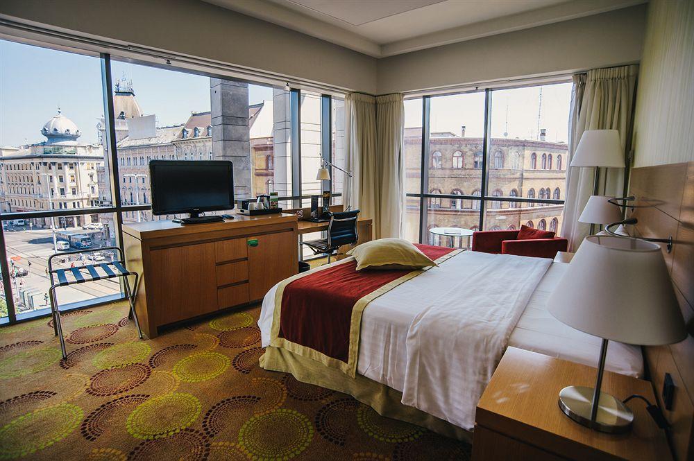 Courtyard By Marriott Budapest City Center Extérieur photo