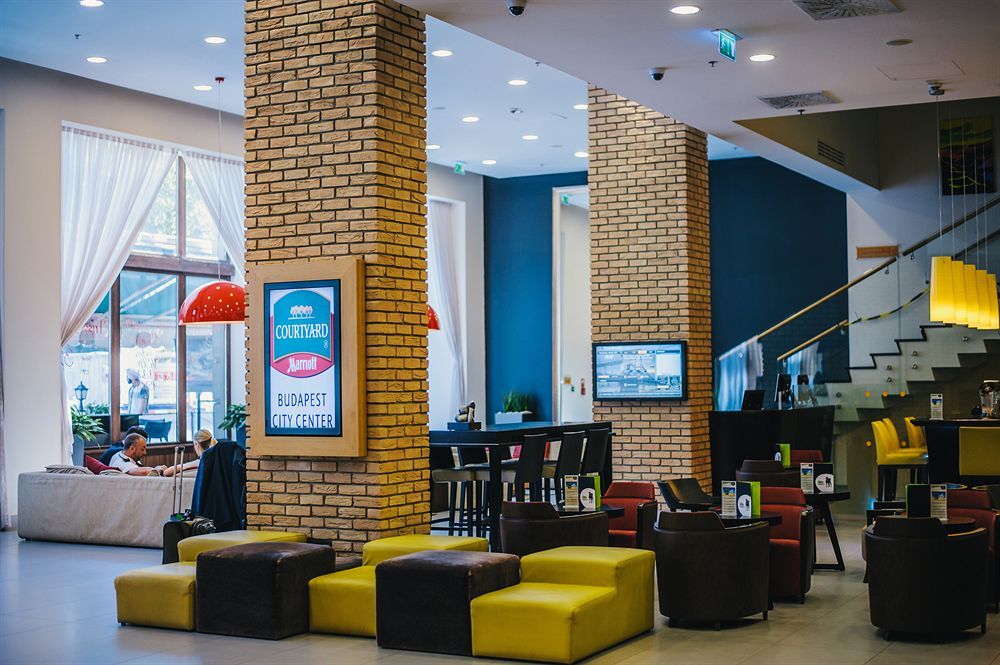Courtyard By Marriott Budapest City Center Extérieur photo