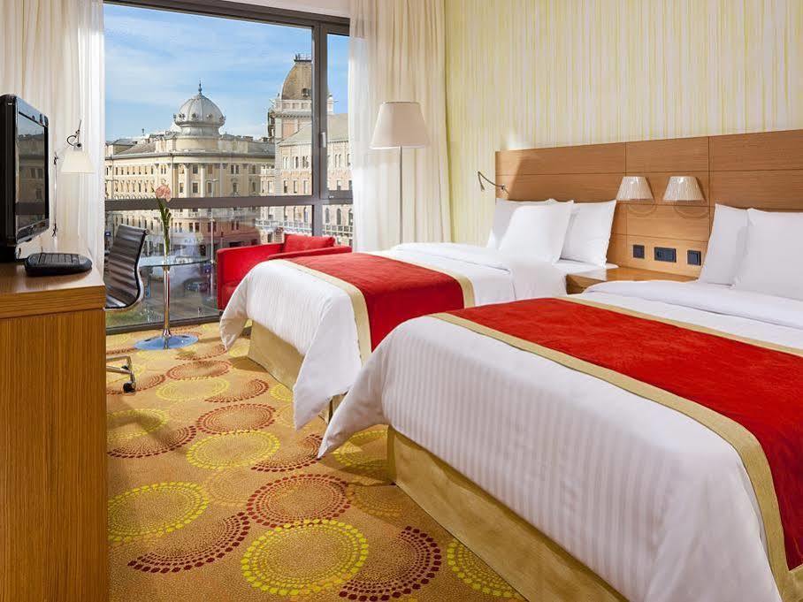 Courtyard By Marriott Budapest City Center Extérieur photo